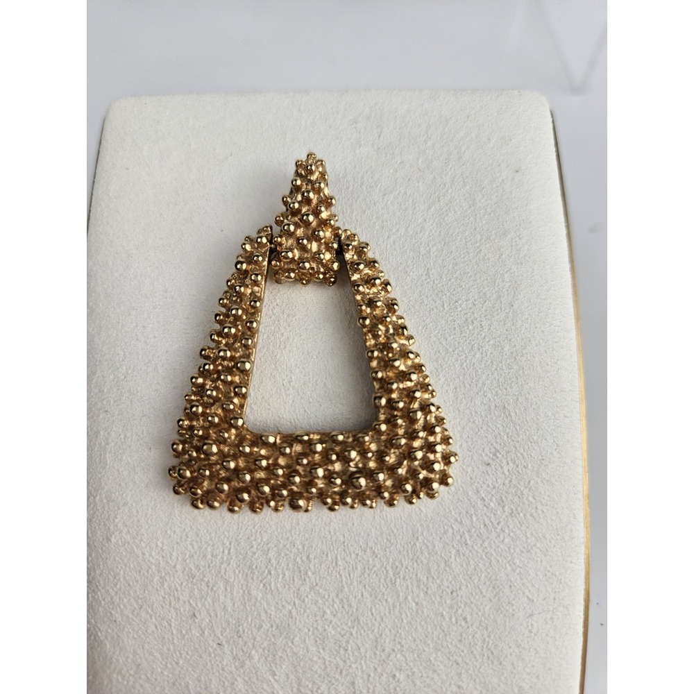 Vintage‎ Estate Jewelry Sarah Coventry Signed Gold Toned Triangle Pendant